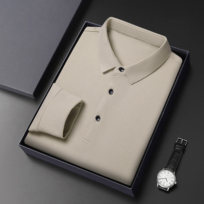 HELMUT | ELEGANTES LUXUS-POLO AUS HANDWERKSKUNST